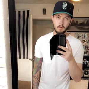 Meet your Posher, Christopher